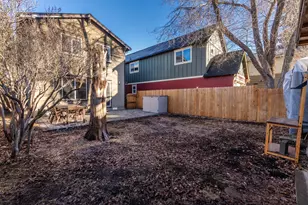 139 SE Roosevelt Ave, Bend, OR 97702 - Photo 25