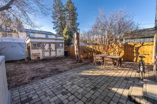 139 SE Roosevelt Ave, Bend, OR 97702 - Photo 23