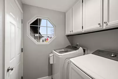 2754 Juanita Avenue, Medford, OR 97504 - Photo 19