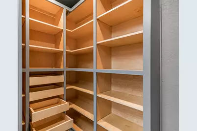 443 Conestoga Circle, Jacksonville, OR 97530 - Photo 17