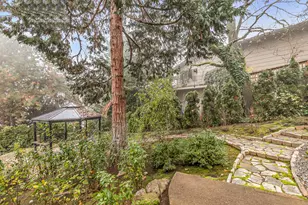 443 Conestoga Cir, Jacksonville, OR 97530 - Photo 41