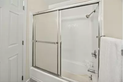 821 E 10th Street, Medford, OR 97504 - Photo 23