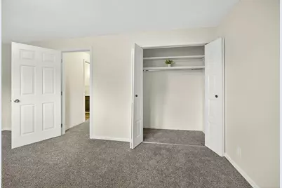 821 E 10th Street, Medford, OR 97504 - Photo 27