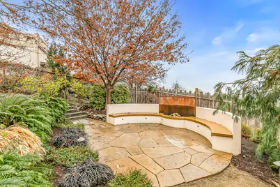 517 Lakota Way, Ashland, OR 97520 - Photo 7