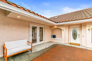 517 Lakota Way, Ashland, OR 97520 - Photo 5