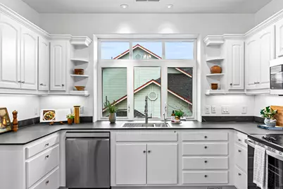 517 Lakota Way, Ashland, OR 97520 - Photo 19