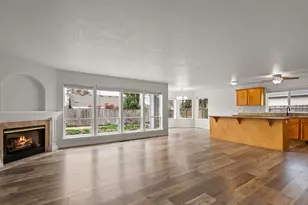 1642 Hollyhock Dr, Medford, OR 97504 - Photo 5