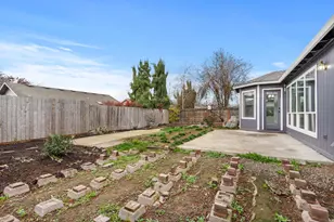 1642 Hollyhock Dr, Medford, OR 97504 - Photo 23