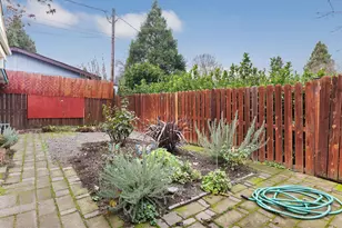 1400 Playford Ln, Grants Pass, OR 97527 - Photo 25