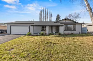 3732 Grenada Way, Klamath Falls, OR 97603 - Photo 1