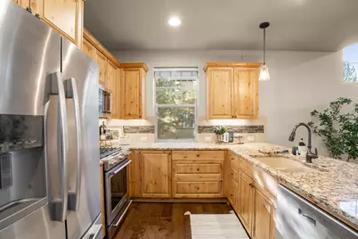 11090 Desert Sky Loop, Redmond, OR 97756 - Photo 9