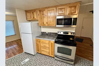 843 Fruitdale Drive, Grants Pass, OR 97527 - Photo 7