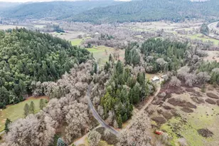 464 Sunny Glen Way, Wolf Creek, OR 97497 - Photo 53