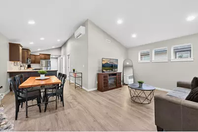 949 NW Upas Avenue, Redmond, OR 97756 - Photo 3