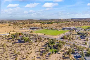 402 Claremont Dr, Madras, OR 97741 - Photo 41