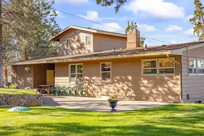 402 Claremont Drive, Madras, OR 97741 - Photo 1