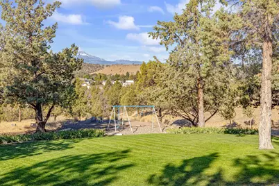 402 Claremont Drive, Madras, OR 97741 - Photo 35