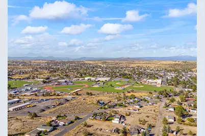 402 Claremont Drive, Madras, OR 97741 - Photo 43