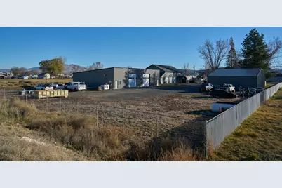 1081 Joe Wright Road, Klamath Falls, OR 97603 - Photo 57