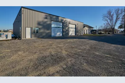 1081 Joe Wright Road, Klamath Falls, OR 97603 - Photo 3