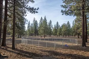 69219 Yellow Daisy Ln, Sisters, OR 97759 - Photo 43