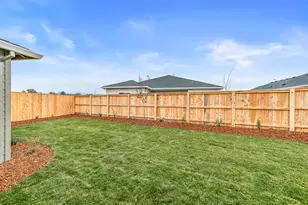 3742 Carlin Dr, Medford, OR 97504 - Photo 35