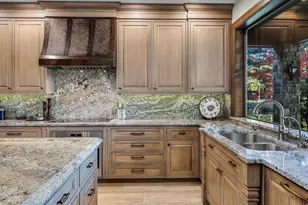 61302 Tam McArthur Loop, Bend, OR 97702 - Photo 9