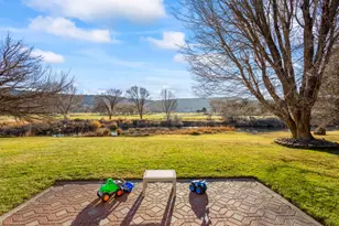 221 SW Meadow Lakes Dr, Prineville, OR 97754 - Photo 31