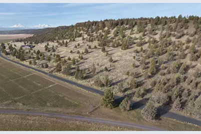 70445 NW Lower Valley Drive #100, Terrebonne, OR 97760 - Photo 13