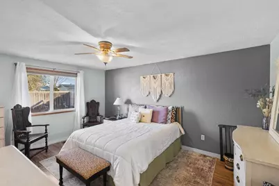 1378 Glengrove Avenue, Central Point, OR 97502 - Photo 17