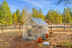 55065 Marten Ln, Bend, OR 97707 - Photo 43