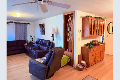 465 S 3rd Street, Jacksonville, OR 97530 - Photo 3