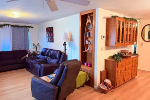 465 S 3rd St, Jacksonville, OR 97530 - Photo 3