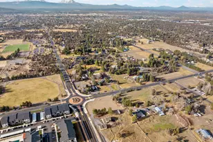 63210 Deschutes Market Rd, Bend, OR 97701 - Photo 35