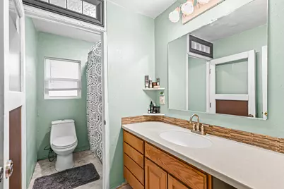 801 Beekman Avenue, Medford, OR 97501 - Photo 21