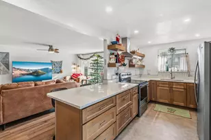 1426 Timothy St, Central Point, OR 97502 - Photo 9