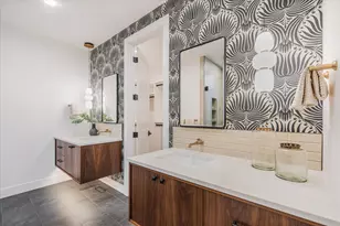 3310 NW Leavitt Ln, Bend, OR 97703 - Photo 21