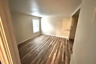 64100 N Hwy 97, Bend, OR 97701 - Photo 9
