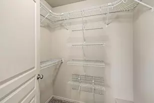 61704 Marigold Ln, Bend, OR 97702 - Photo 17