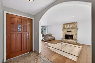 21058 Azalia Ave, Bend, OR 97702 - Photo 11