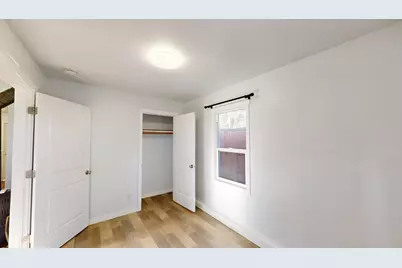 744 NW 2nd Street, Grants Pass, OR 97526 - Photo 13