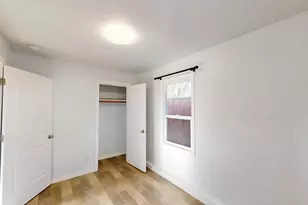 744 NW 2nd St, Grants Pass, OR 97526 - Photo 13