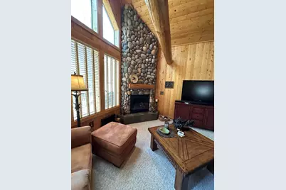 4645 Harrier Drive, Klamath Falls, OR 97601 - Photo 3