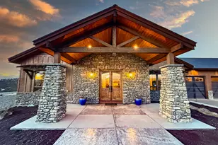 5907 NE Timber Ln, Prineville, OR 97754 - Photo 3