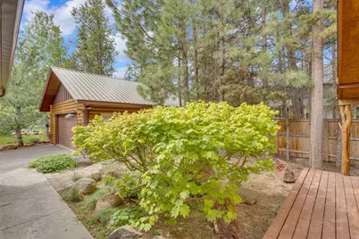 17175 Merganser Drive, Bend, OR 97707 - Photo 11