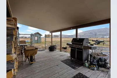 13779 Matney Road, Klamath Falls, OR 97603 - Photo 5