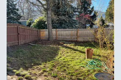 321 Clay Street #SPC 3, Ashland, OR 97520 - Photo 1