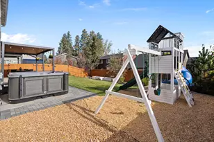 61394 Coachman Way, Bend, OR 97702 - Photo 39