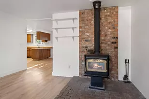 1917 NE Monterey Ave, Bend, OR 97701 - Photo 5