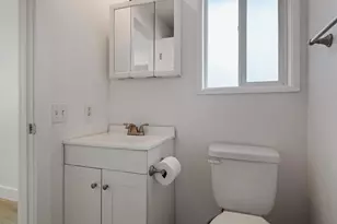 1917 NE Monterey Ave, Bend, OR 97701 - Photo 9